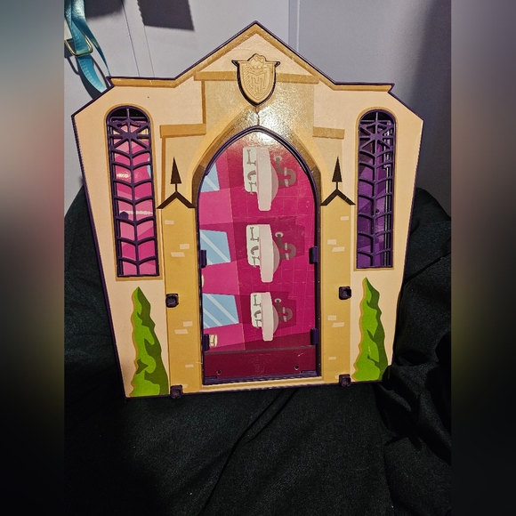 Monster High 2012 High School Play Set Incomplete Coffins Doors Stairs Stickers - Picture 2 of 11